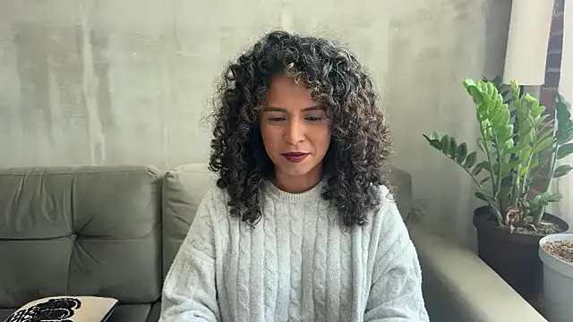 illaroom online show from 12/10/24, 07:22