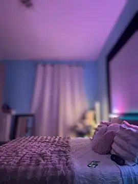 Snapshot of AnastasiaAniess chatting on 02/14/26, 07:21 AnastasiaAniess online show from 02/14/26, 07:21