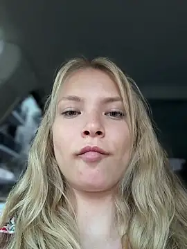 AnastasiaAniess online show from 05/31/26, 06:53
