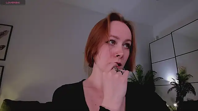 LilianKroft online show from 03/18/26, 11:57