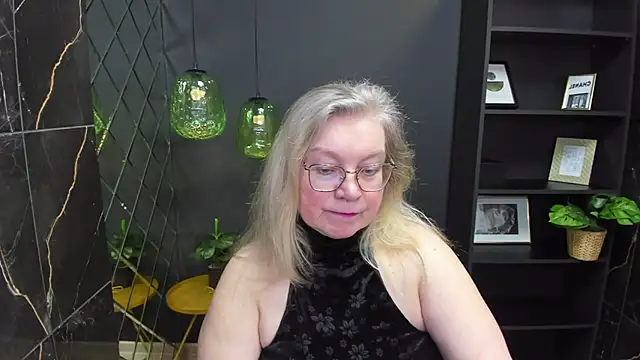 NataliMellow online show from 01/17/25, 01:24