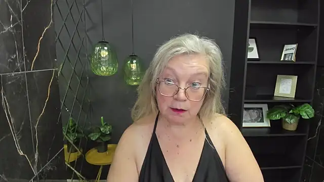 NataliMellow online show from 10/03/25, 01:08