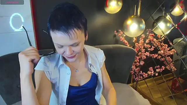 Snapshot of BrandiSweetie chatting on 01/20/25, 01:53 BrandiSweetie online show from 01/20/25, 01:53