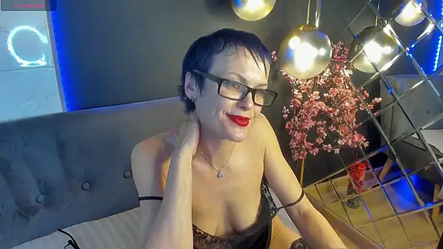 Snapshot of BrandiSweetie chatting on 01/31/25, 07:51 BrandiSweetie online show from 01/31/25, 07:51