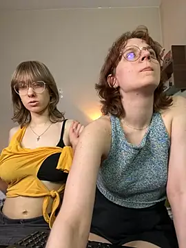 Snapshot of Jitoon_Exe chatting on 03/13/26, 11:33 Jitoon Exe online show from 03/13/26, 11:33