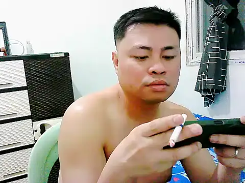 Snapshot of SirViceBoy2020 chatting on 05/31/26, 02:02 SirViceBoy2020 online show from 05/31/26, 02:02