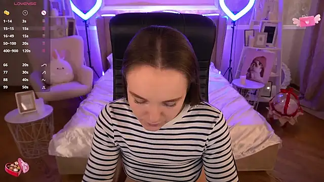 FoxyShy online show from 03/13/25, 12:46