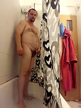 Snapshot of Miki20677 chatting on 01/12/26, 05:29 Miki20677 online show from 01/12/26, 05:29