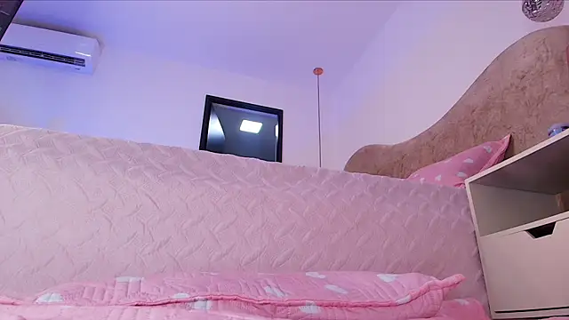 sarakaisy online show from 11/08/25, 12:05