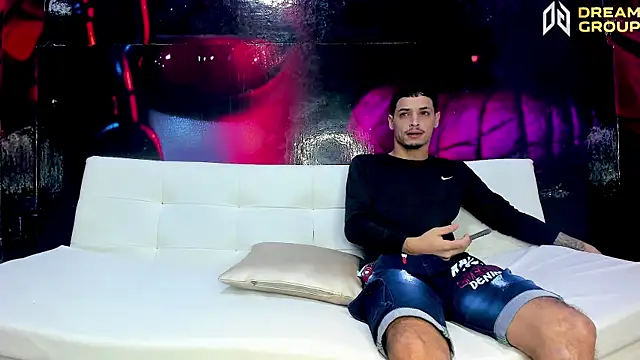 AmazingPartys online show from 11/16/25, 07:30