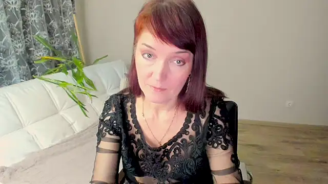Snapshot of Fritha chatting on 01/07/25, 10:52 Fritha online show from 01/07/25, 10:52