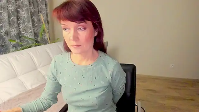 Snapshot of Fritha chatting on 01/30/25, 08:10 Fritha online show from 01/30/25, 08:10