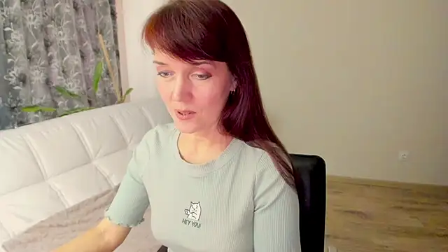 Snapshot of Fritha chatting on 02/08/25, 06:01 Fritha online show from 02/08/25, 06:01