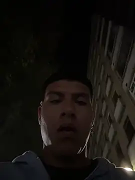 Snapshot of mikeeeeeell chatting on 04/10/26, 01:44 mikeeeeeell online show from 04/10/26, 01:44