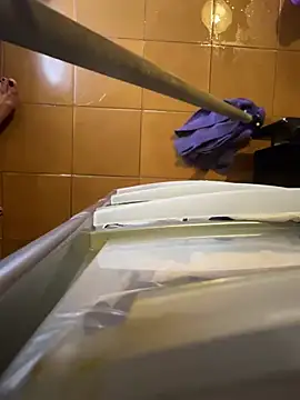 Snapshot of Wet-Pussycat chatting on 01/31/25, 04:06 Wet-Pussycat online show from 01/31/25, 04:06