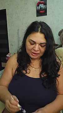 Snapshot of littleRikka chatting on 02/19/26, 06:09 littleRikka online show from 02/19/26, 06:09