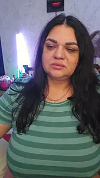 Snapshot of littleRikka chatting on 03/02/26, 07:54 littleRikka online show from 03/02/26, 07:54