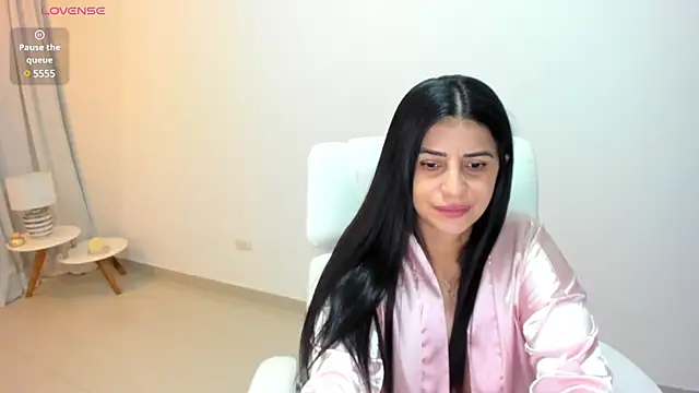 renata t  online show from 03/08/25, 10:32