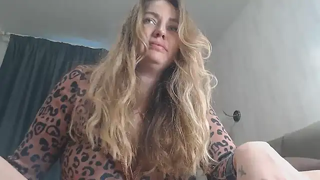 xxkristinaxx online show from 12/01/25, 08:52