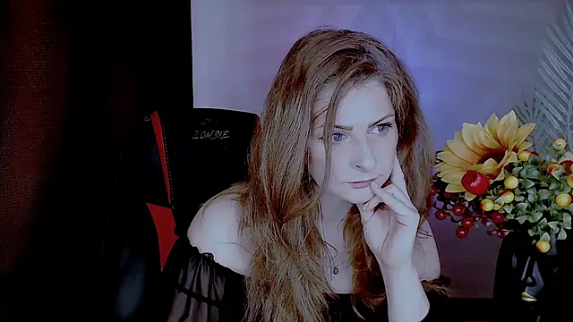 Snapshot of Eleonores chatting on 05/04/26, 05:25 Eleonores online show from 05/04/26, 05:25
