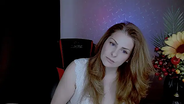 Snapshot of Eleonores chatting on 05/26/26, 05:14 Eleonores online show from 05/26/26, 05:14