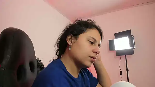 AbbyTaylorr online show from 11/28/25, 05:59