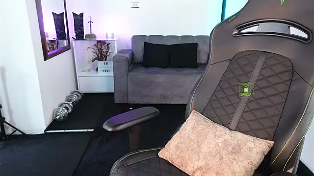 Snapshot of knimh chatting on 02/04/26, 05:08 knimh online show from 02/04/26, 05:08