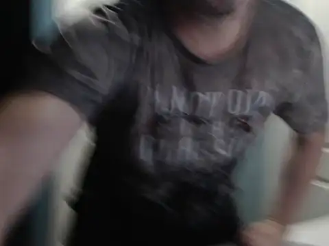 Snapshot of MisterFaithRO chatting on 05/23/26, 10:25 MisterFaithRO online show from 05/23/26, 10:25