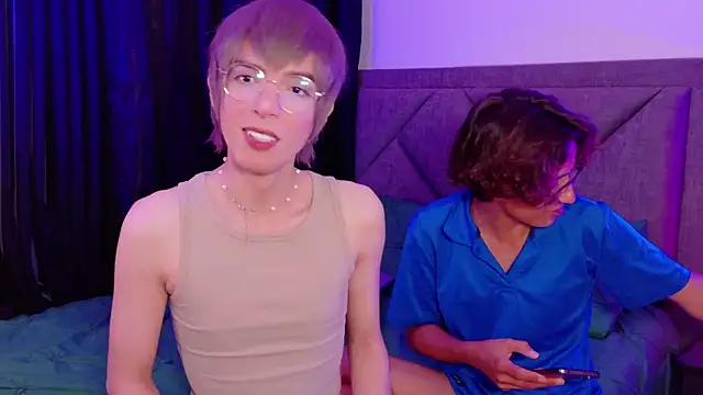 Snapshot of david_blue1 chatting on 09/25/25, 03:54 david blue1 online show from 09/25/25, 03:54