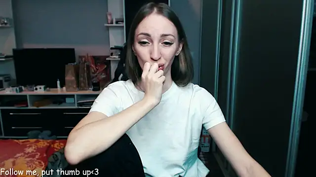 Snapshot of Natalimeowks chatting on 12/29/24, 09:28 Natalimeowks online show from 12/29/24, 09:28