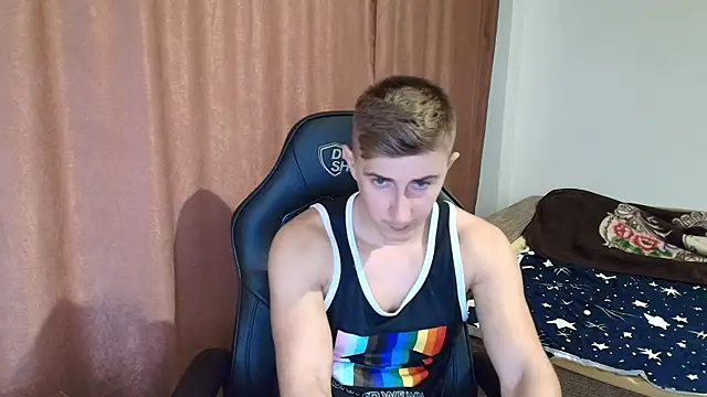 Todhorny9873 online show from 01/09/25, 08:45