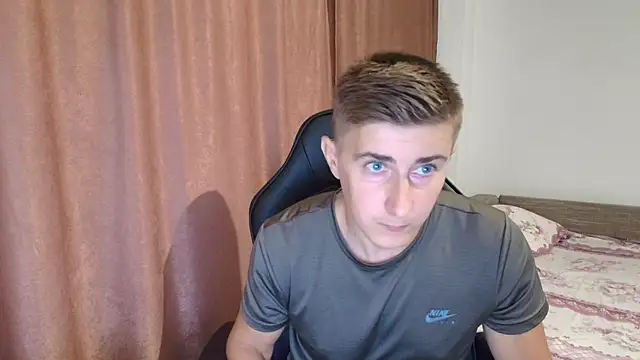 Todhorny9873 online show from 02/17/25, 08:30