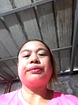 Kariebabe online show from 10/23/25, 12:54