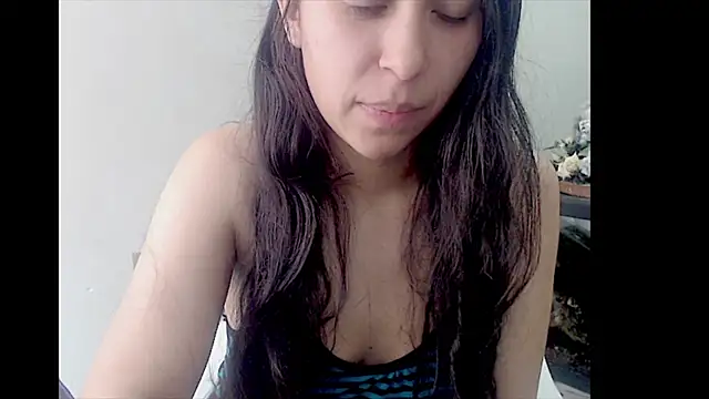 lizztaylor535 online show from 12/03/24, 04:28