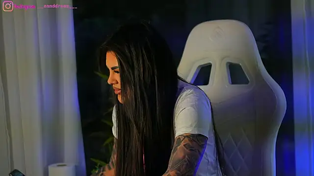 perfectt33n online show from 12/06/24, 08:37