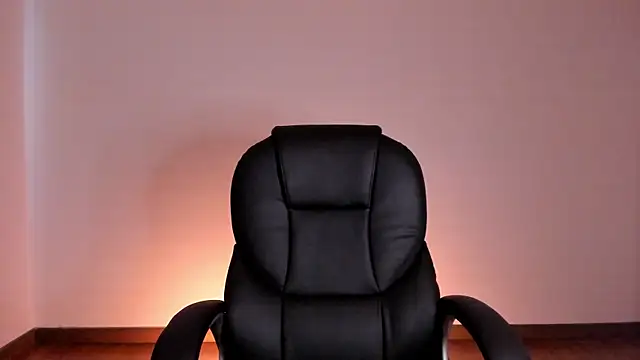 HazelKush online show from 10/06/25, 08:06