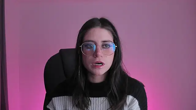 HazelKush online show from 10/14/25, 09:48