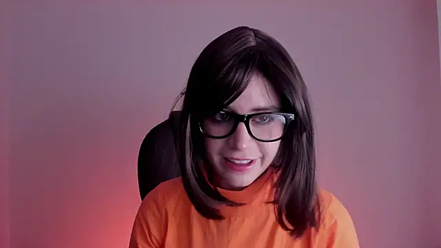 HazelKush online show from 11/11/25, 11:16