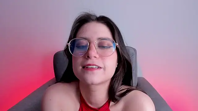 HazelKush online show from 11/19/25, 10:10