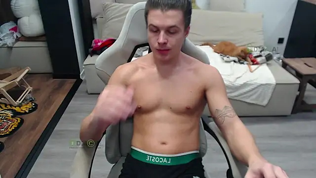 Sunny-Girl1 online show from 12/17/25, 09:37