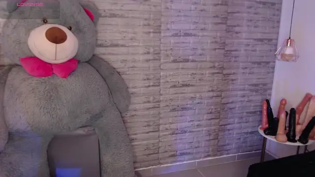 TinnaCobb online show from 03/13/26, 04:13