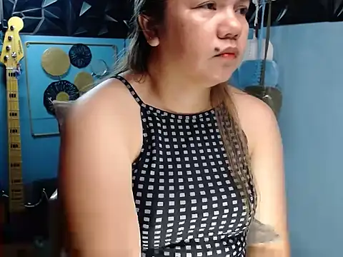 ambersmile online show from 04/05/26, 09:12