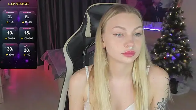 BiMolly online show from 02/11/25, 12:17