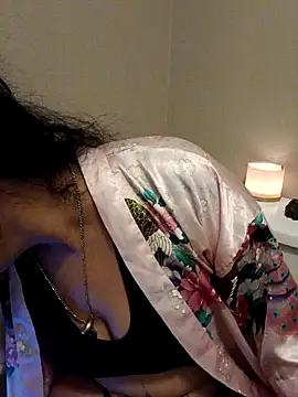 PichyPrettyPussy online show from 12/30/24, 09:37