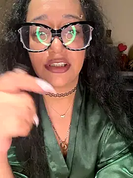 Snapshot of PichyPrettyPussy chatting on 11/10/25, 01:10 PichyPrettyPussy online show from 11/10/25, 01:10