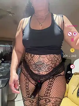 PichyPrettyPussy online show from 06/01/26, 02:41