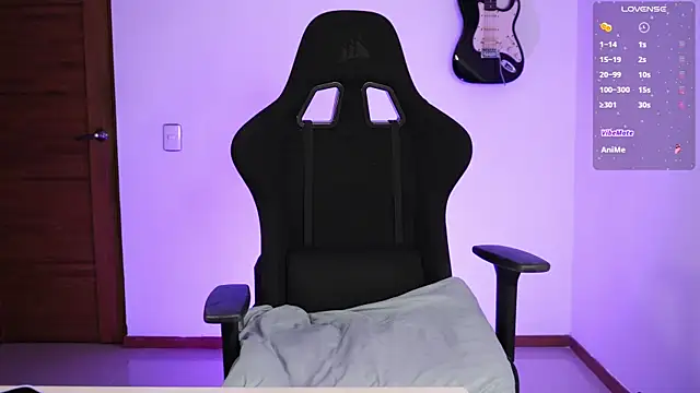 Elle online show from 09/14/25, 01:38