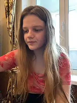 Snapshot of -MimmiLissa- chatting on 05/29/26, 11:52 -MimmiLissa- online show from 05/29/26, 11:52