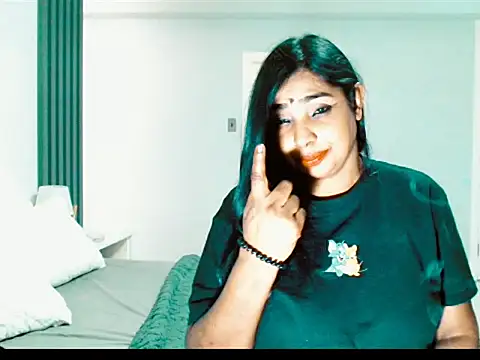 apishkagalmon online show from 11/08/25, 07:12