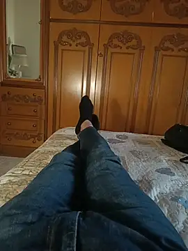 Bobby967 online show from 11/21/25, 01:10